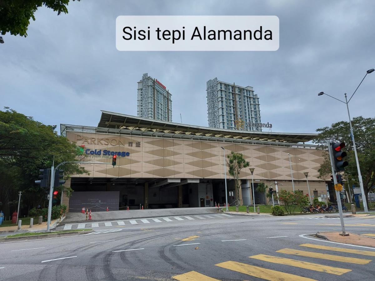 Dg Homestaymuslim Putrajaya - Near Alamanda Екстериор снимка