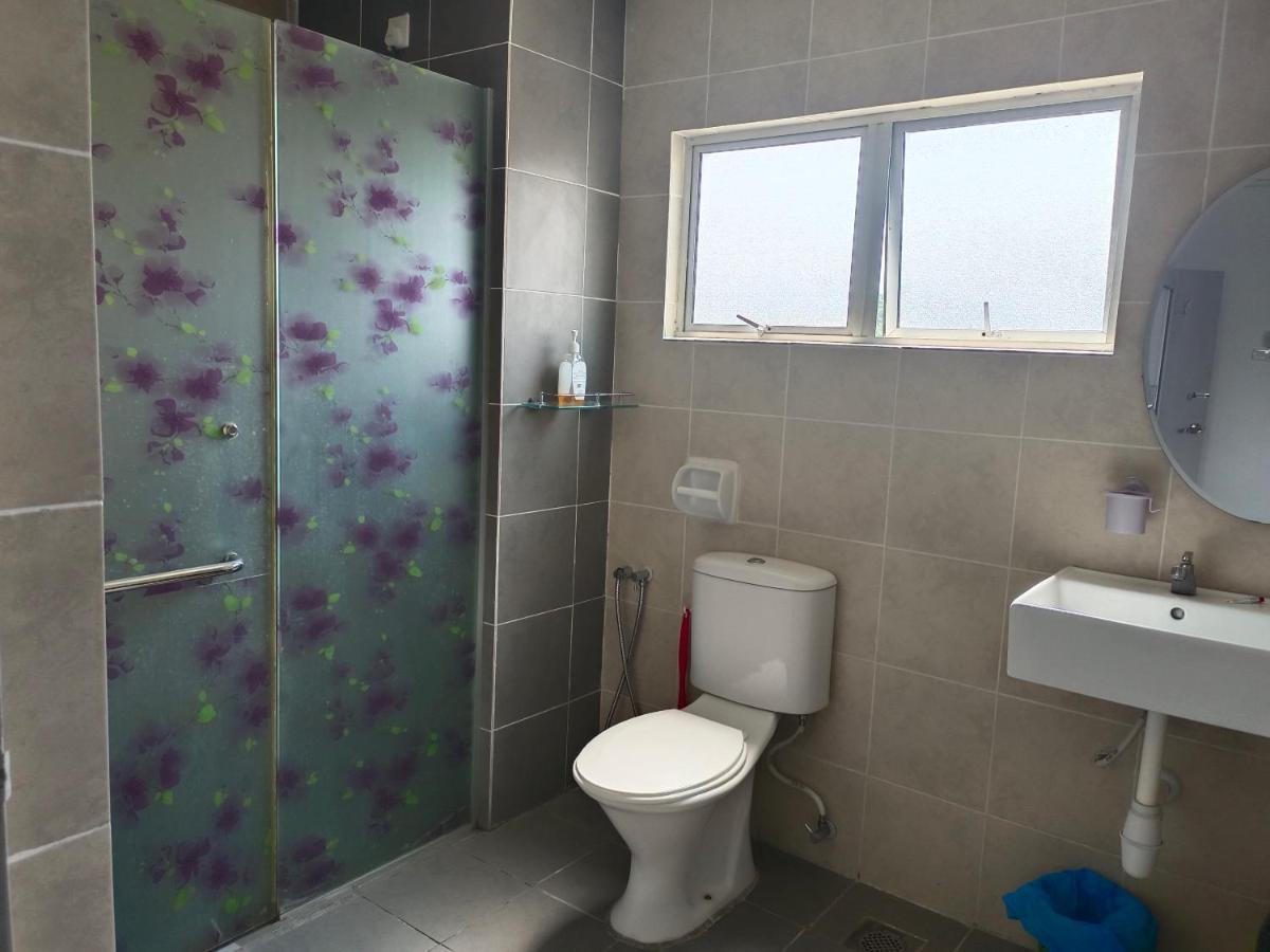 Dg Homestaymuslim Putrajaya - Near Alamanda Екстериор снимка