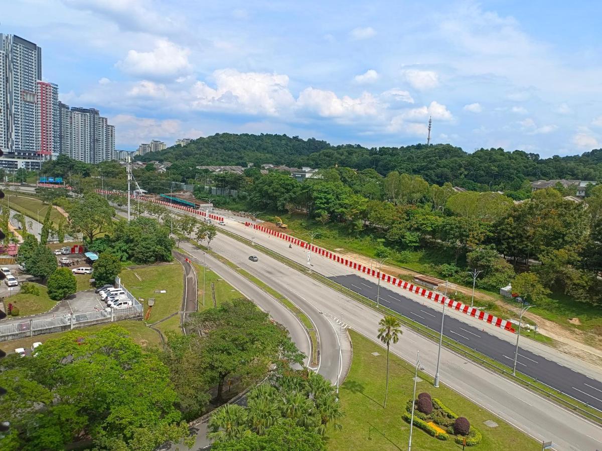Dg Homestaymuslim Putrajaya - Near Alamanda Екстериор снимка